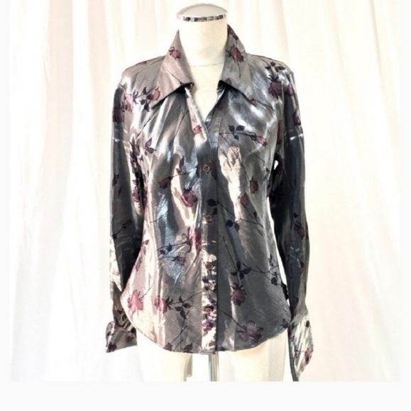 Charlotte Russe Tops - Charlotte Russe Top Button Down Shiny